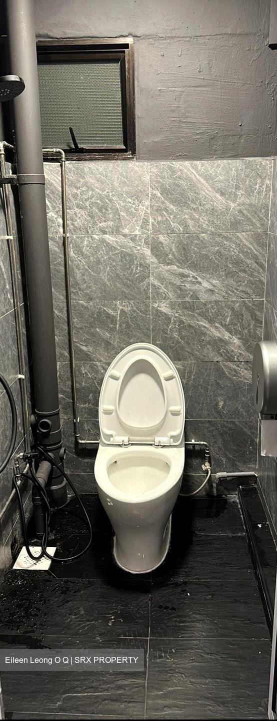 Ang Mo Kio Avenue 1 (D20), Shop House #501186361